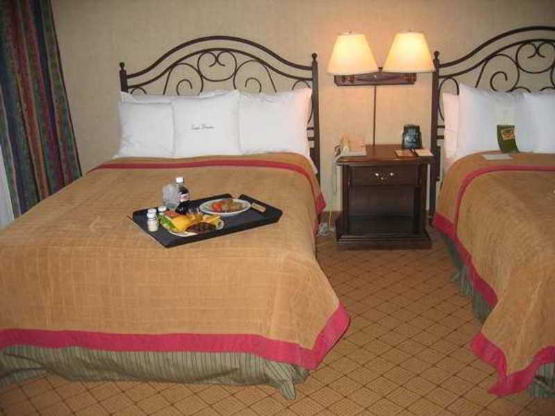 Aksarben Suites Trademark Collection By Wyndham Omaha Quarto foto