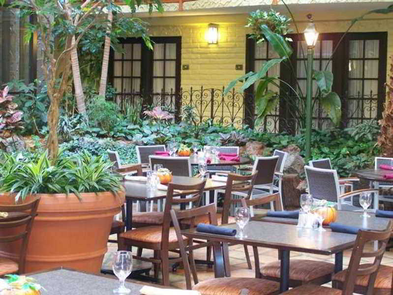 Aksarben Suites Trademark Collection By Wyndham Omaha Restaurante foto